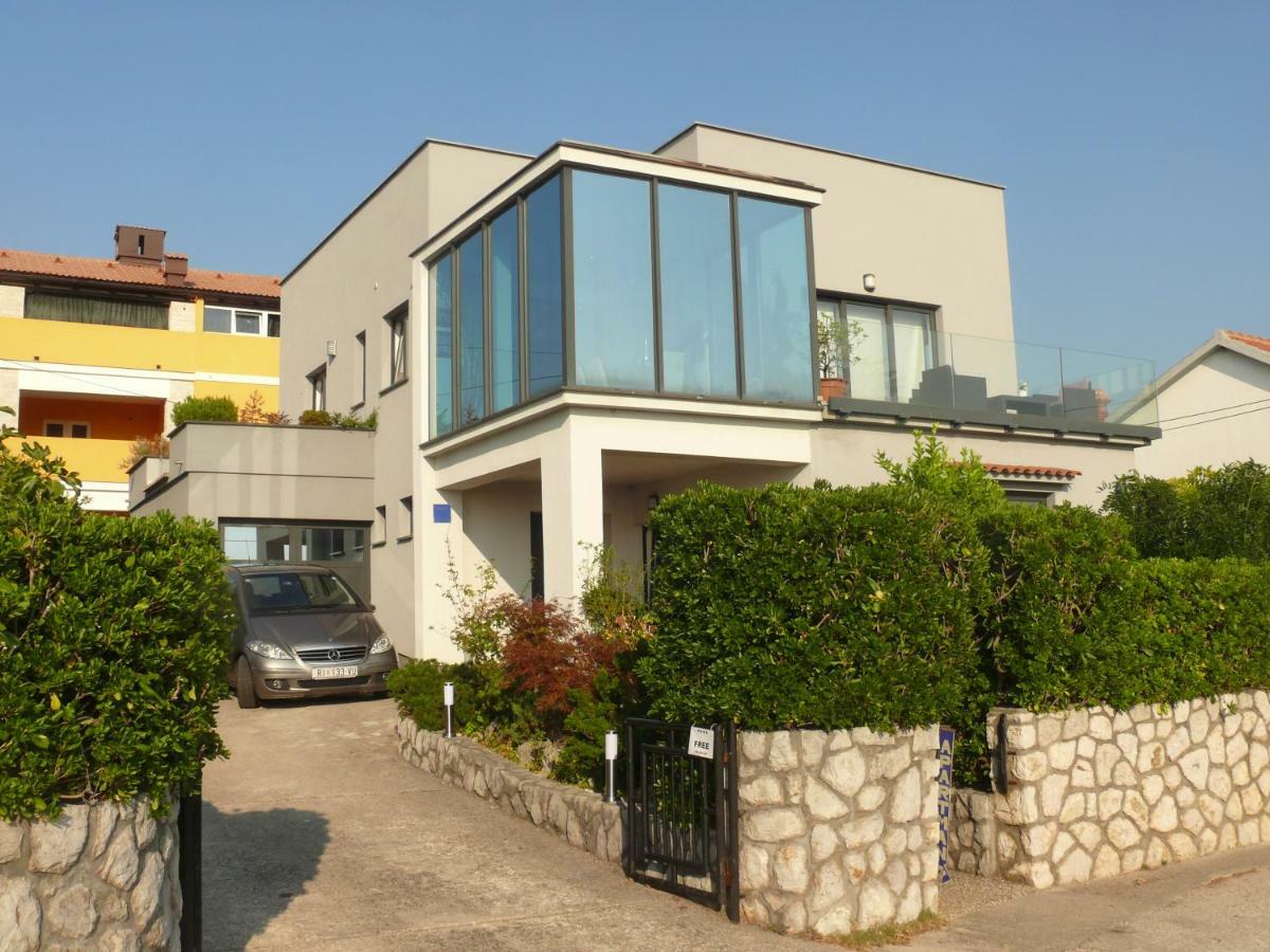 Apartment Branimir 奥米沙利 外观 照片